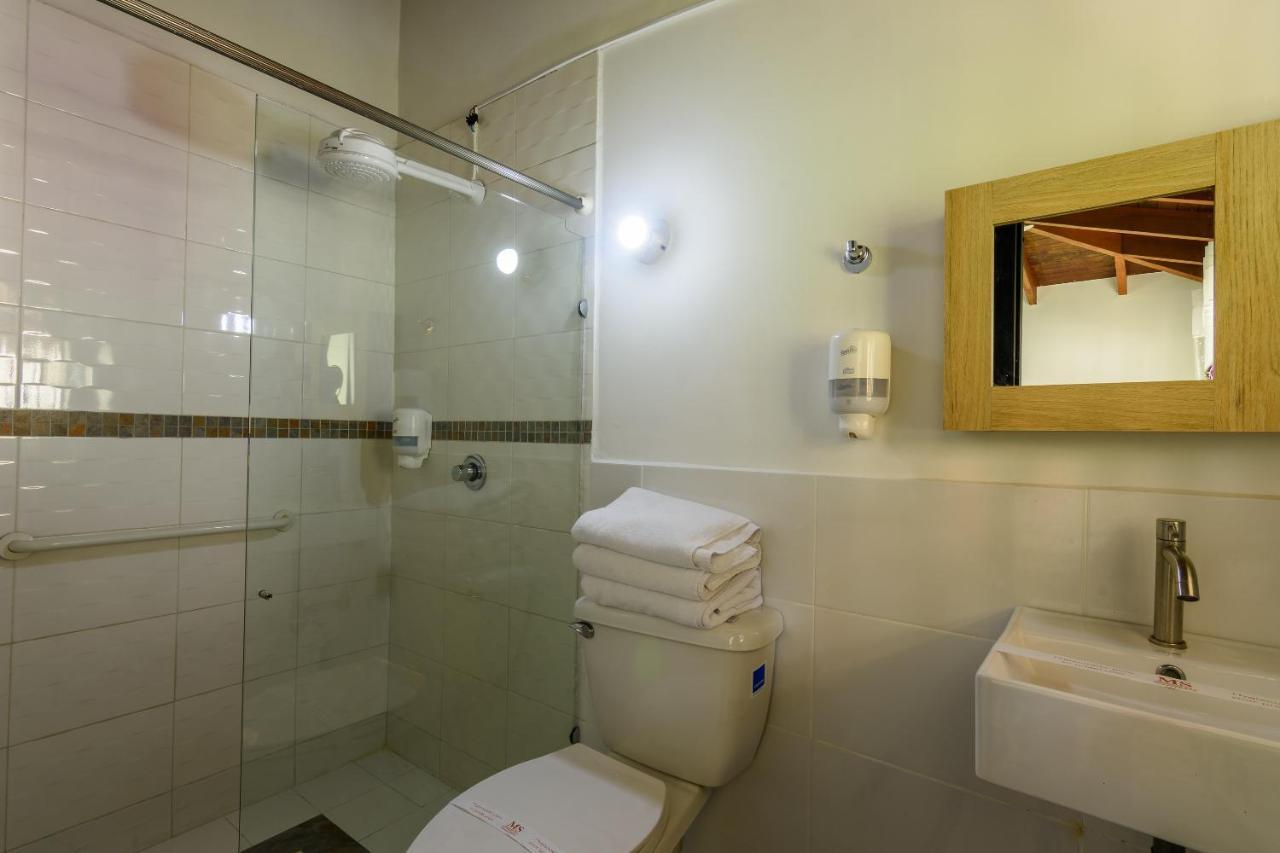 Like Home Hotel Boutique เมเดยิน ภายนอก รูปภาพ